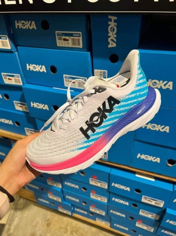 Hoka shoes pallet Hoka shoes pallet